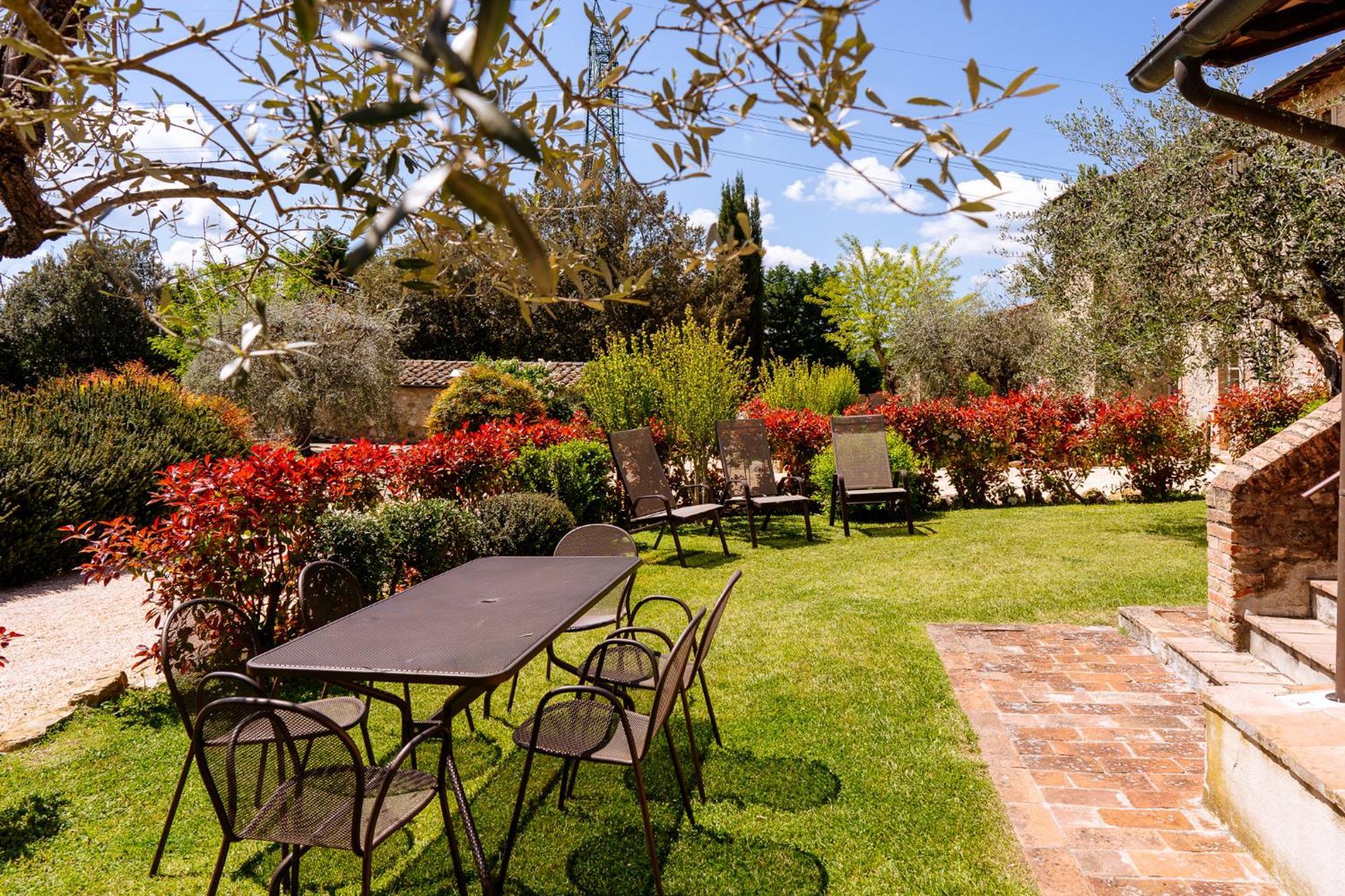 Villa Le Beringhe - Wine Pool & Relax Colle Val D'Elsa Luaran gambar